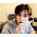 victonies reacts ♡ 22